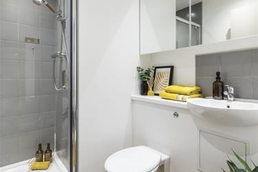 1 bed studio, Hope Street, Georgian Quarter, Liverpool, L19BR - Image 10